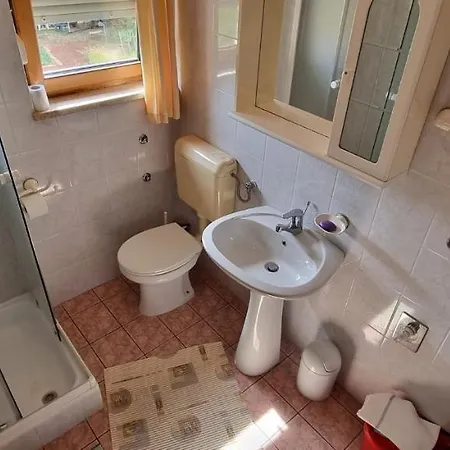 Apartment Ljuba